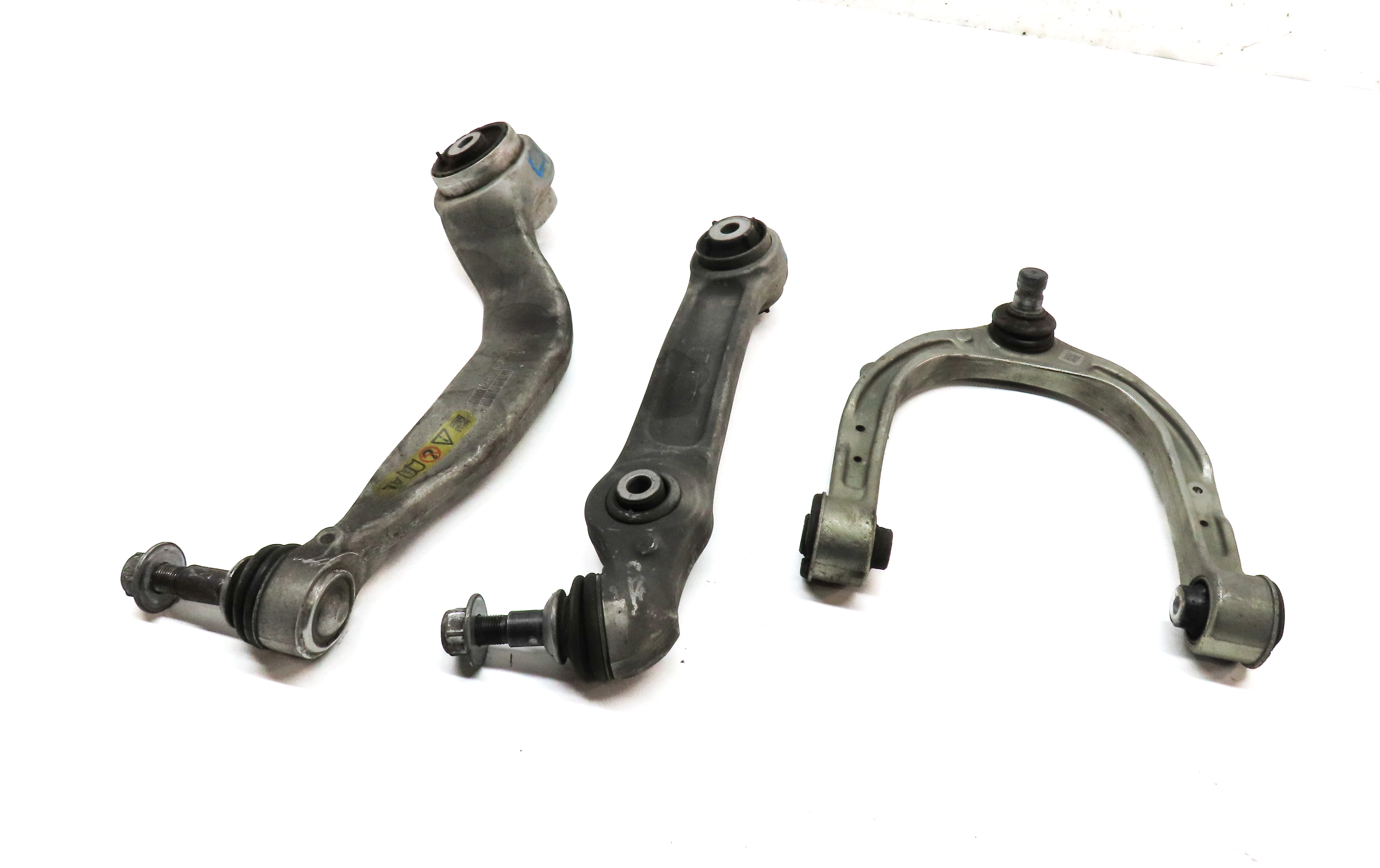 2016-2021 BMW 740i 750i (G11) FRONT LEFT DRIVER CONTROL ARM SET 3 (RWD) — exact item pictured